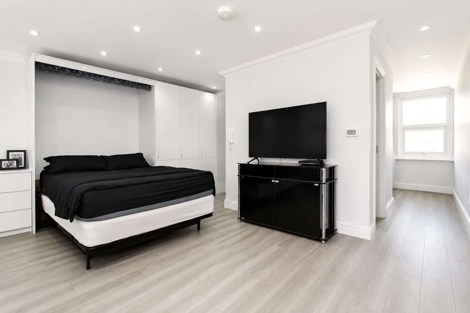 Priory Avenue, Caversham, Reading